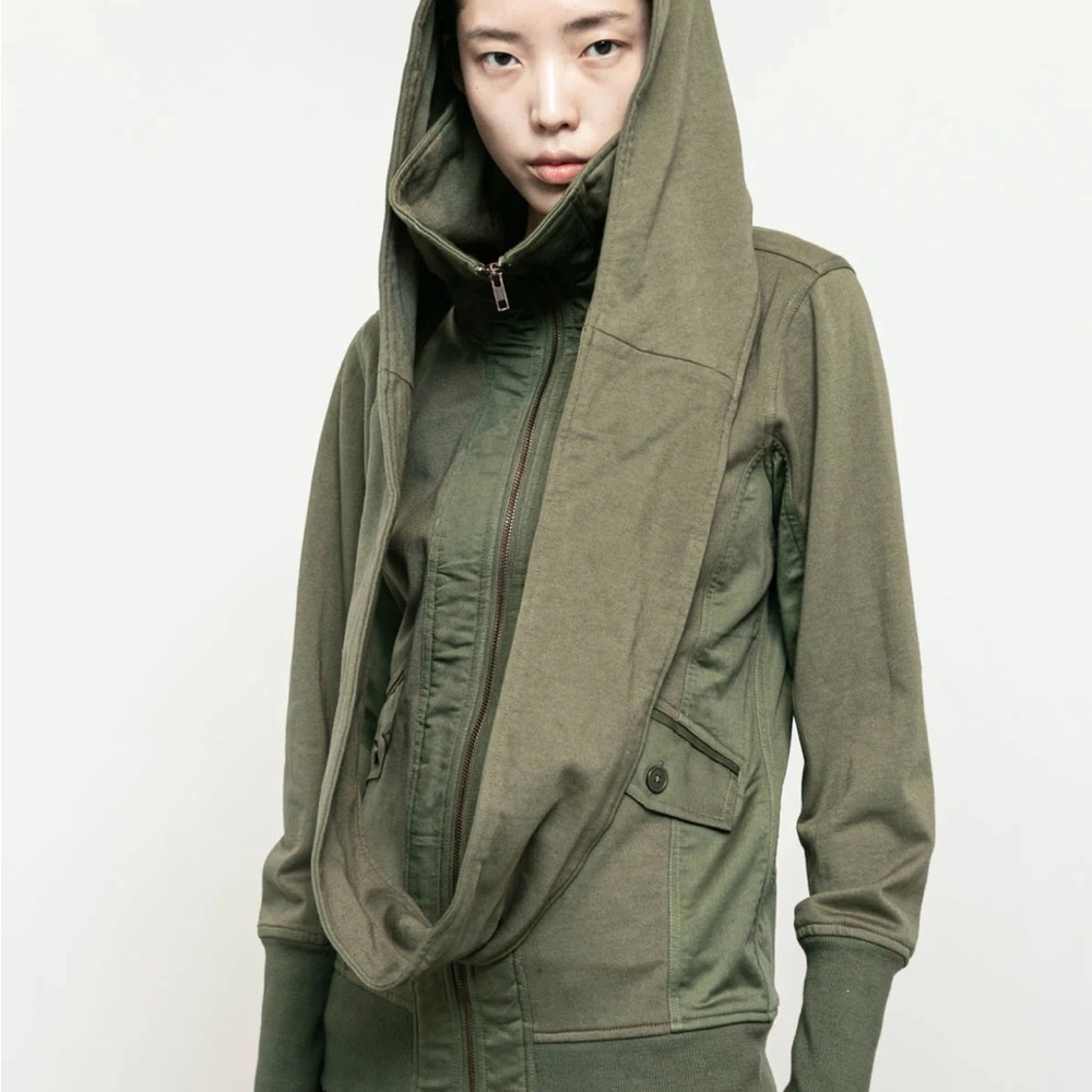 NWT Nicholas K von sweat hoodie